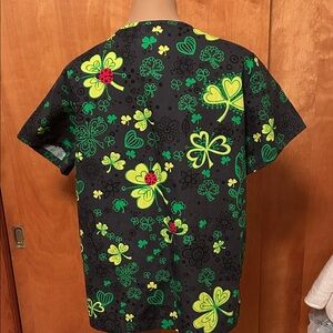 Woman’s scrub top